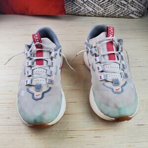 NIKE | Womens React Escape Rn | White/Blue/Red | Sneakers | Size 8.5